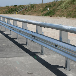 barrera de seguridad de acero