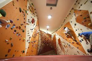 torre de escalada de interior