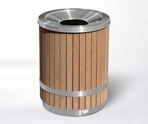 cubo de basura público