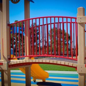 puente para parques infantiles