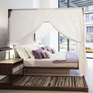 cama con dosel