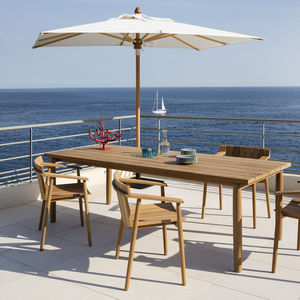 mesa contemporánea