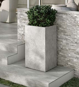 jardinera de piedra