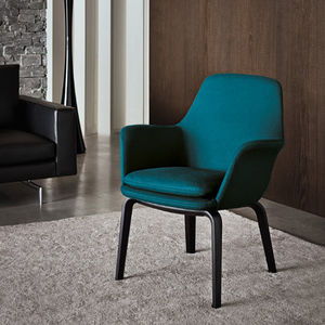 sillón contemporáneo / de tejido / rojo / amarillo