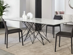mesa de comedor contemporánea