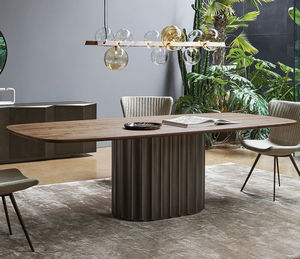 mesa de comedor contemporánea