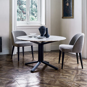 mesa de comedor contemporánea