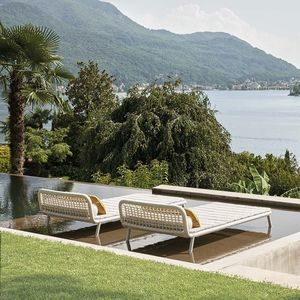 tumbona contemporánea