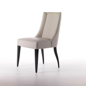 silla de comedor clásica