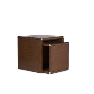 mesa nido contemporánea