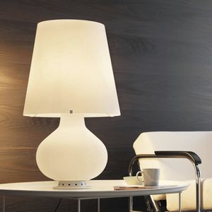 lámpara de mesa