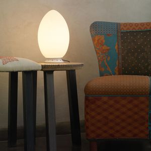 lámpara de mesa