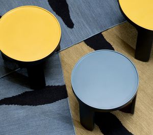 mesa contemporánea