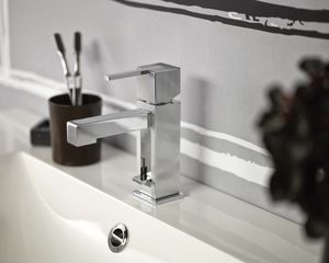 grifo monomando para lavabo / de metal cromado / de baño / con 1 orificio