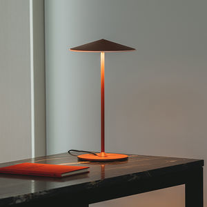 lámpara de mesa