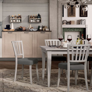 silla de comedor clásica