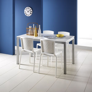 mesa de comedor contemporánea