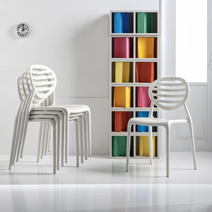 silla de comedor contemporánea