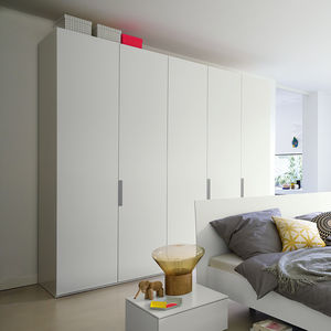 armario contemporáneo