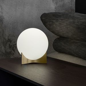lámpara de mesa