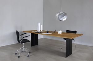 mesa contemporánea