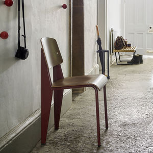 silla contemporánea