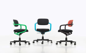 silla de oficina contemporánea / ajustable / tapizada / con reposabrazos