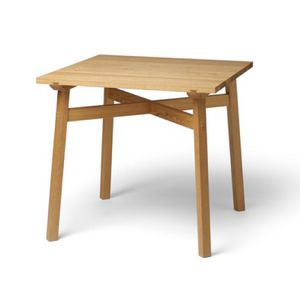 mesa contemporánea