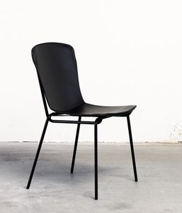 silla de diseño escandinavo
