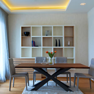 mesa de comedor contemporánea