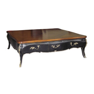 mesa de centro de estilo Luis XV