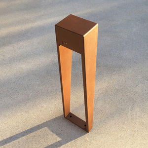 bolardo de iluminación de jardín / urbano / moderno / de metal