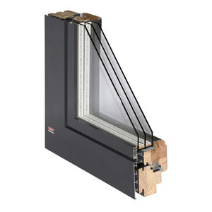 ventana de madera