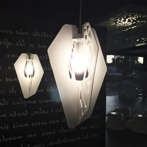 lámpara suspendida / de diseño original / de metal / LED