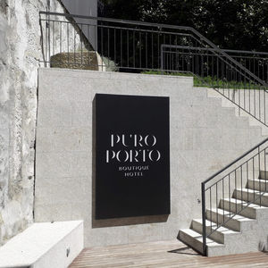placa de señalización de pared