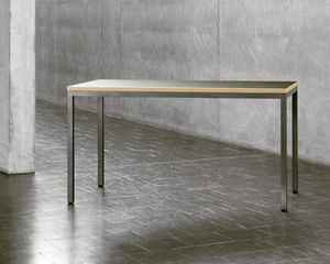mesa contemporánea