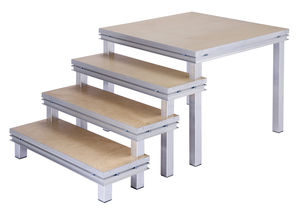 escalera pequeña para escenario modular