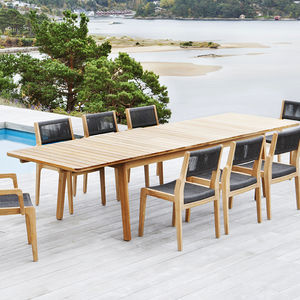 mesa de comedor contemporánea