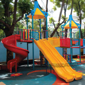 estación de juego para parque infantil