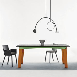 mesa contemporánea