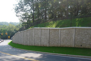 muro de contención de hormigón armado