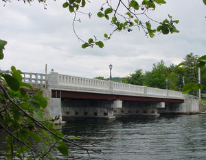 puente de hormigón armado
