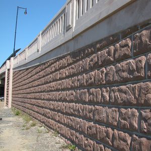 muro de contención de hormigón armado