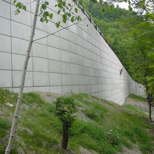 muro de contención de hormigón armado