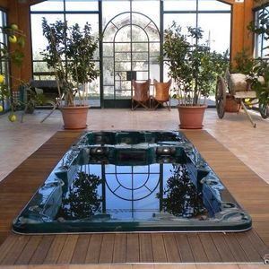 spa de natación empotrable