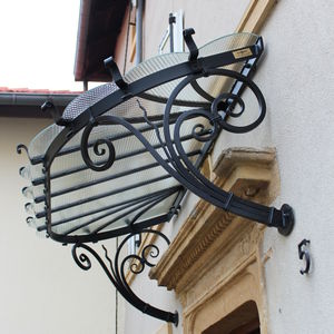 marquesina de entrada