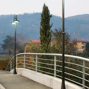 farola urbana