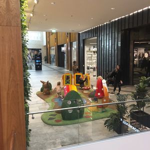 estación de juego para edificio público