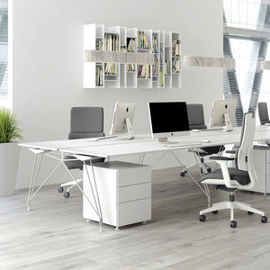silla de oficina contemporánea