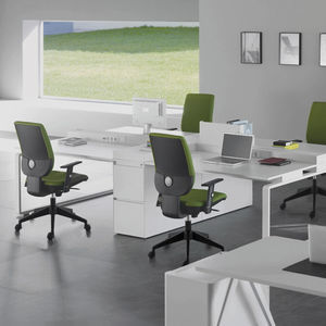 silla de oficina contemporánea